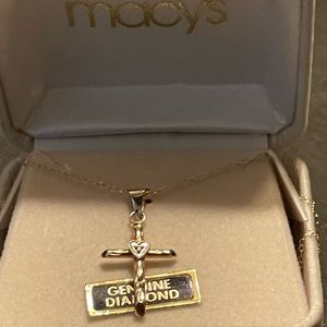 14kt Gold Cross